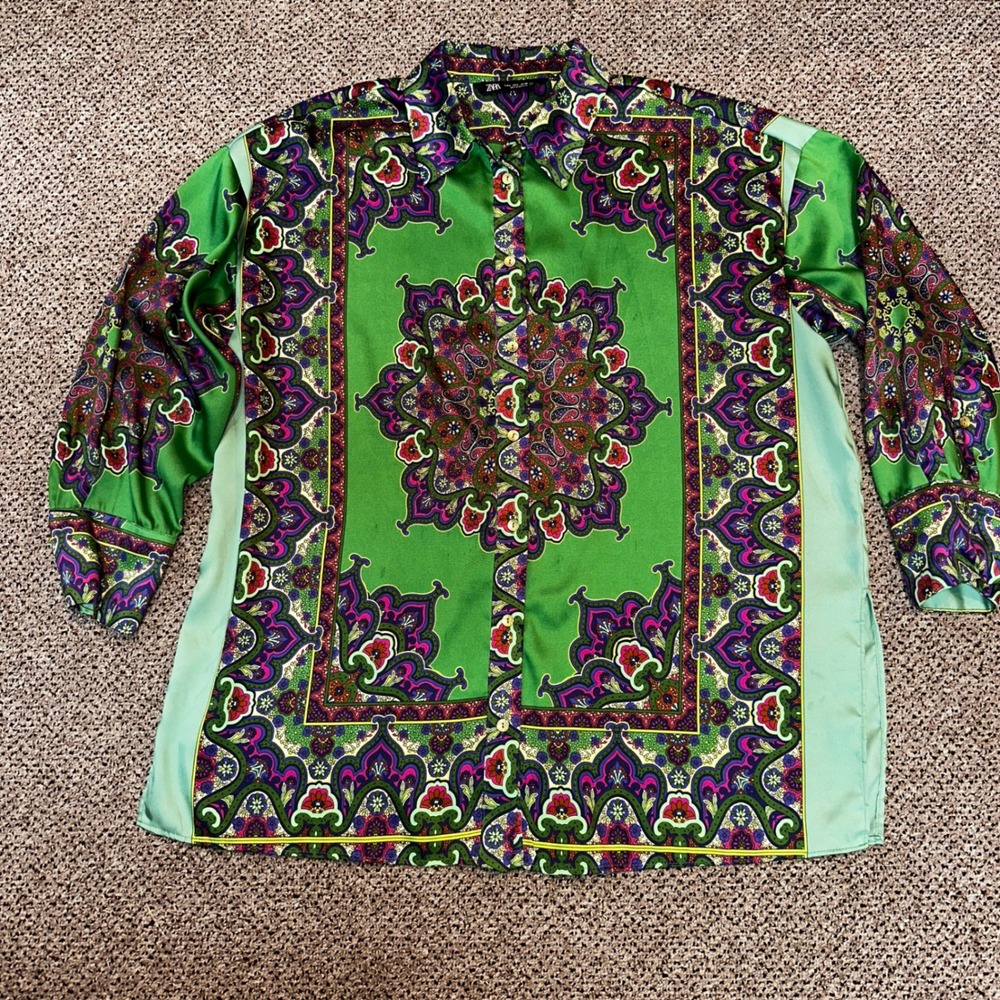Zara Green Paisley Medallion Satin Button Down Shirt Long Sleeve Blouse Large